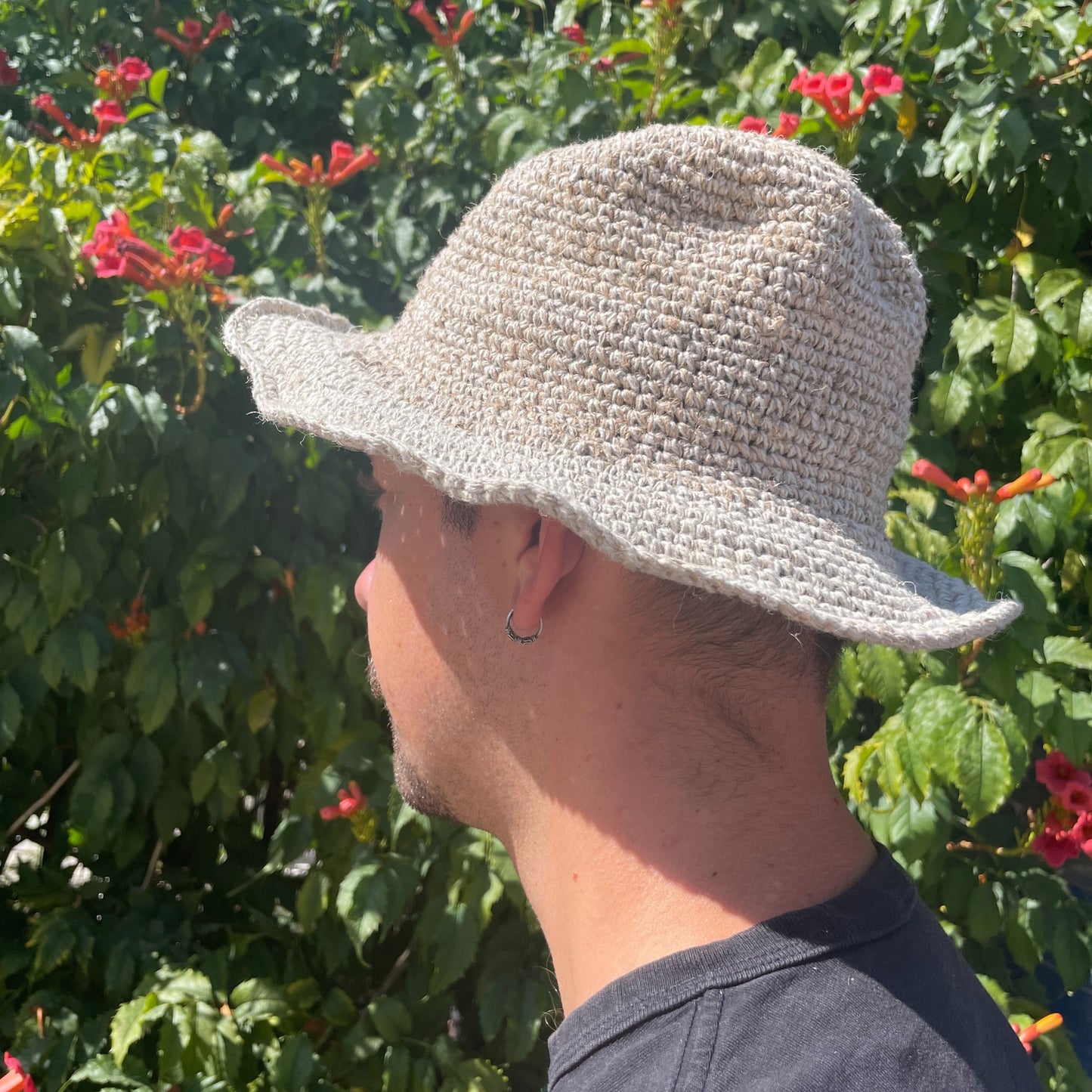 Sombrero de cáñamo y algodón tejido a mano - Natural